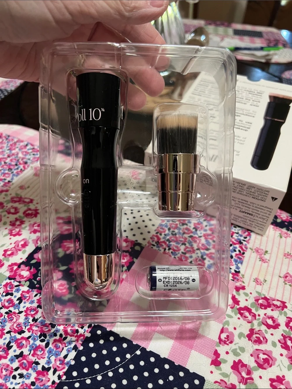 NEW DOLL 10 BlendSMART Rotating Makeup Brush System - Black